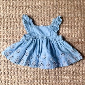 ❄️baby gap eyelet dress